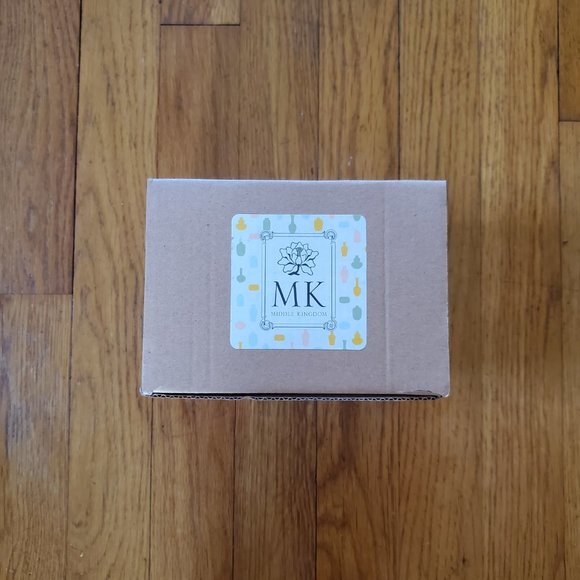 Middle Kingdom Mini Plum Vase - NIB - Picture 7 of 8